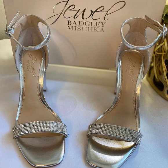 Keshia Rhinestone Dress Sandals Shoe - Picture 3 of 6